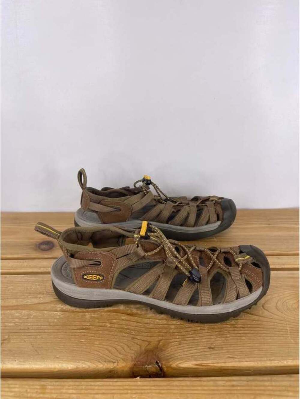 KEEN Whisper Sandals Women's Size 8.5